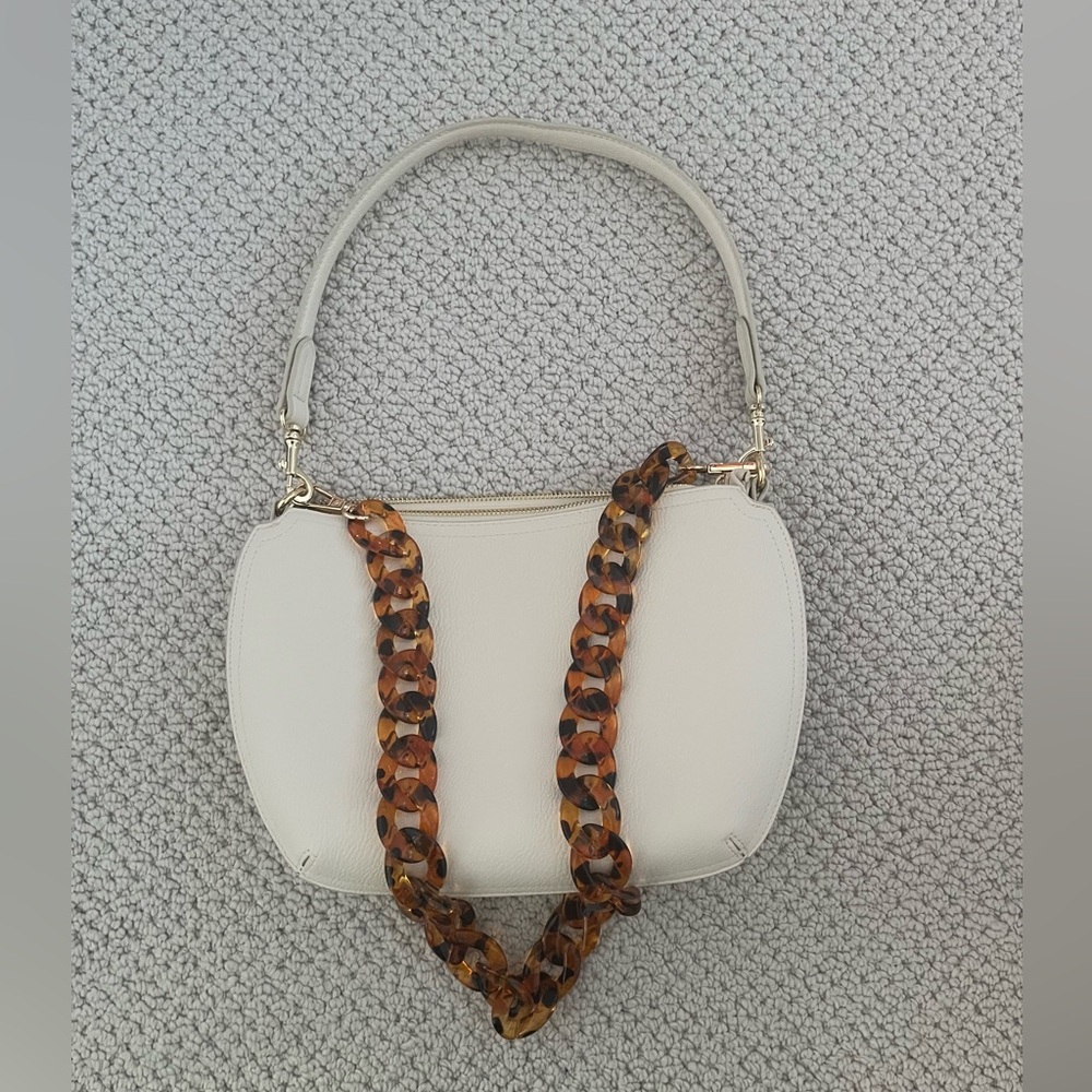 Sophisticated purse